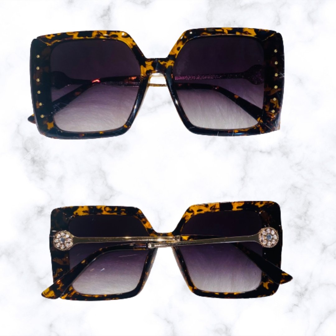 Stella - BeauTiseā Boutique